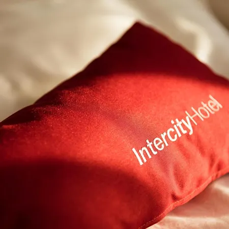 מלון Intercityhotel
