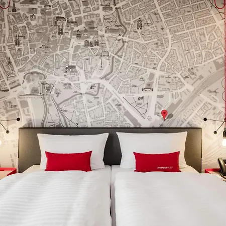 Intercityhotel 4*